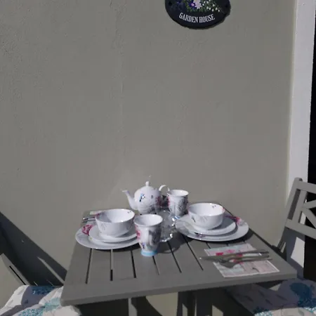 The Garden House Perfect Getaway Διαμέρισμα *