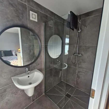 The Garden House Perfect Getaway Διαμέρισμα